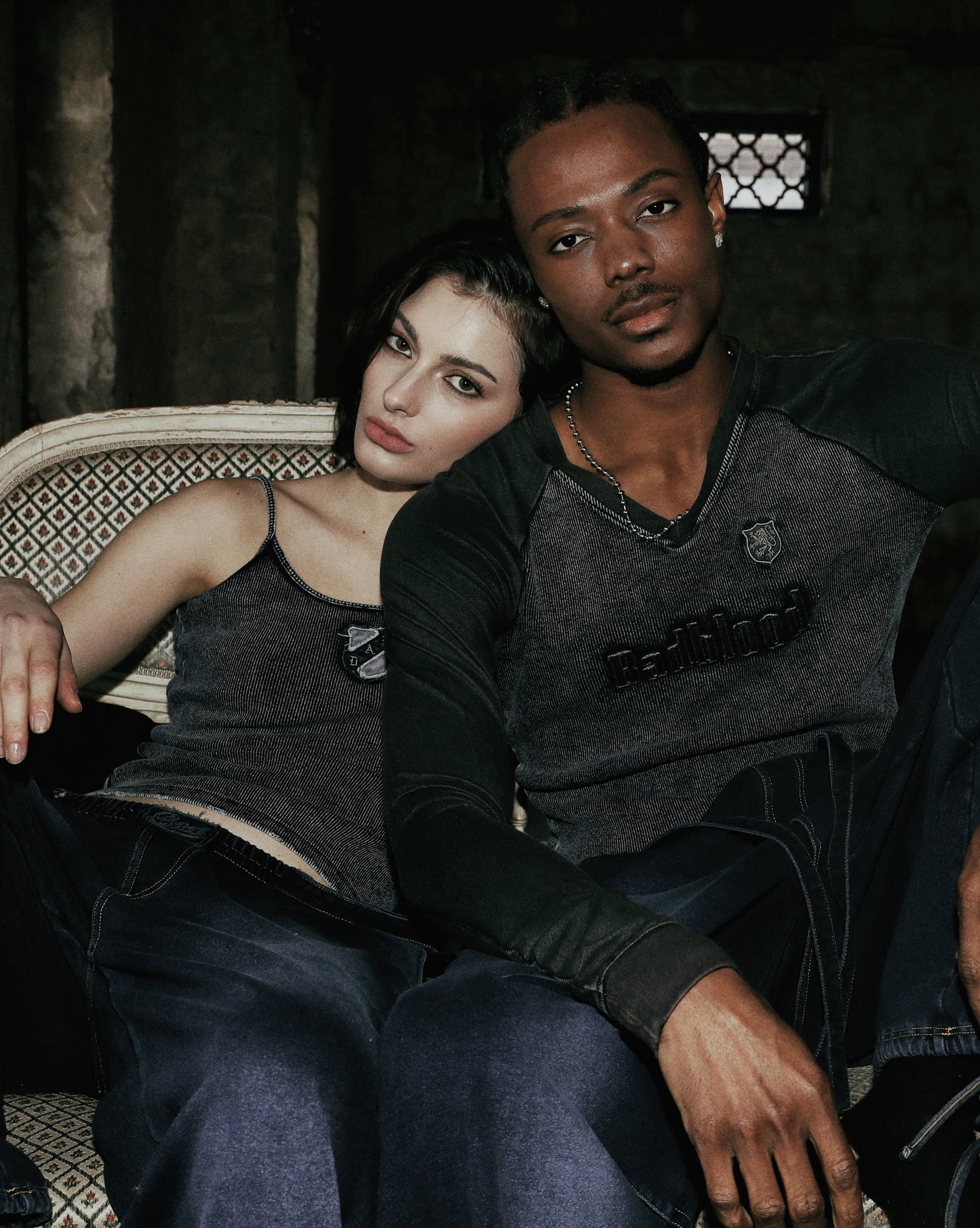 [w-tee25-016] 锈色牛仔 V 领长袖T恤 - 蓝色