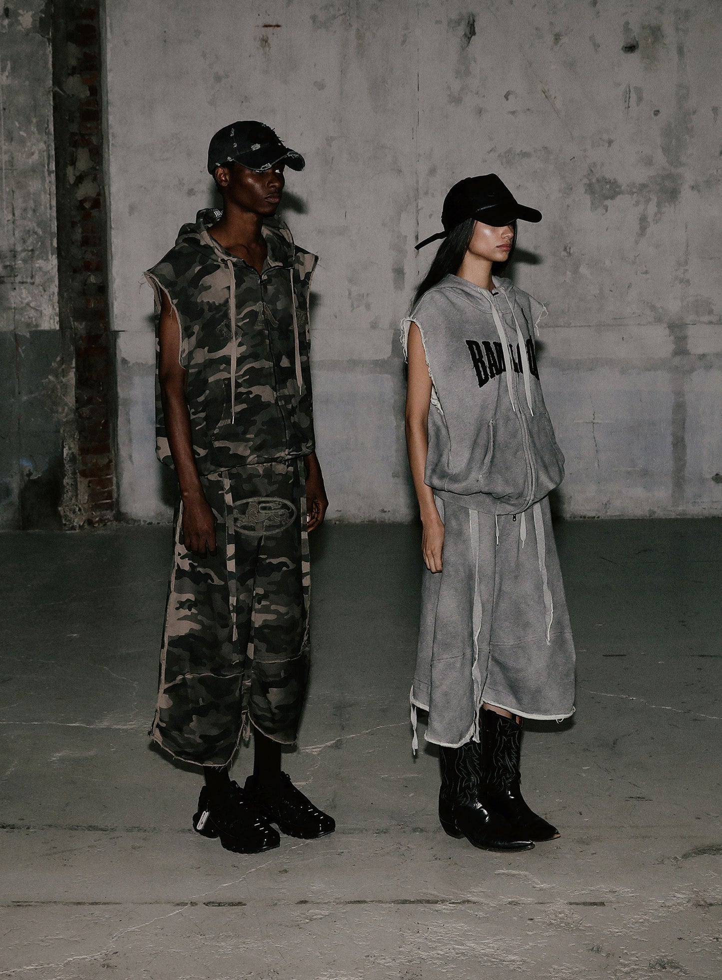 [w-srt25-022] Convex 百慕大短裤 - 灰尘绿迷彩