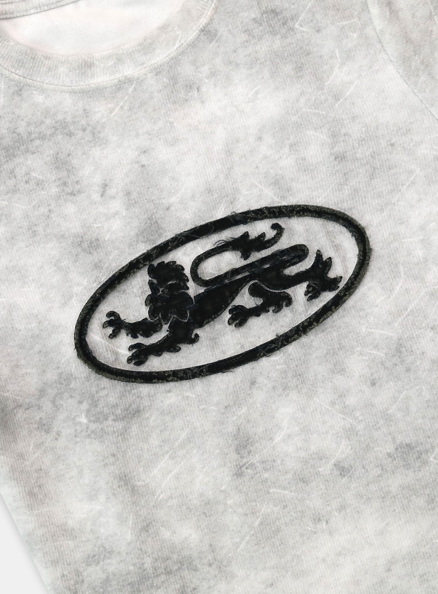 [w-tee25-031] Lion Patch 短袖修身版 - 水洗白