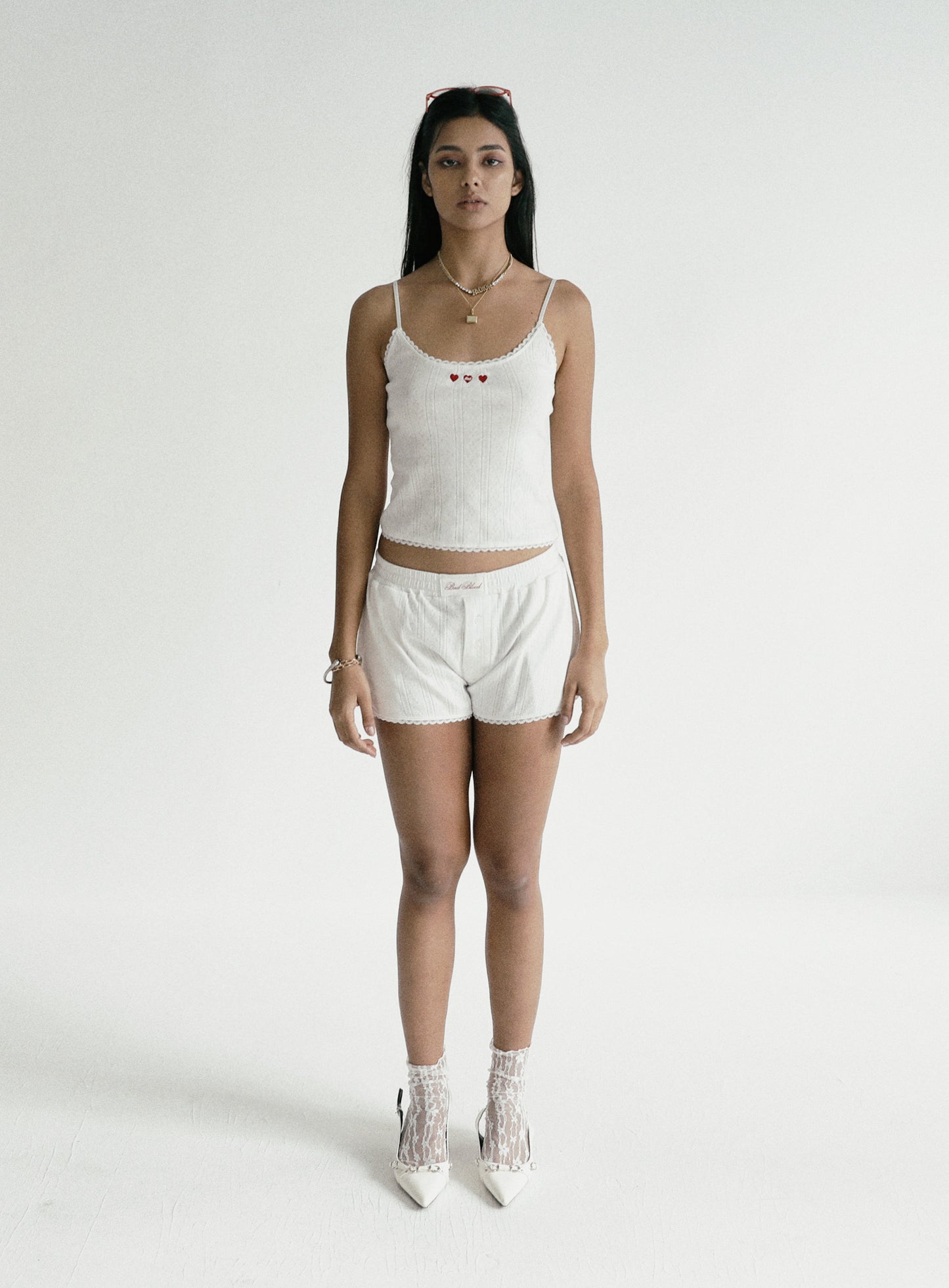 [w-srt24-059] 经典徽标尖头超短平角短裤 - 白色