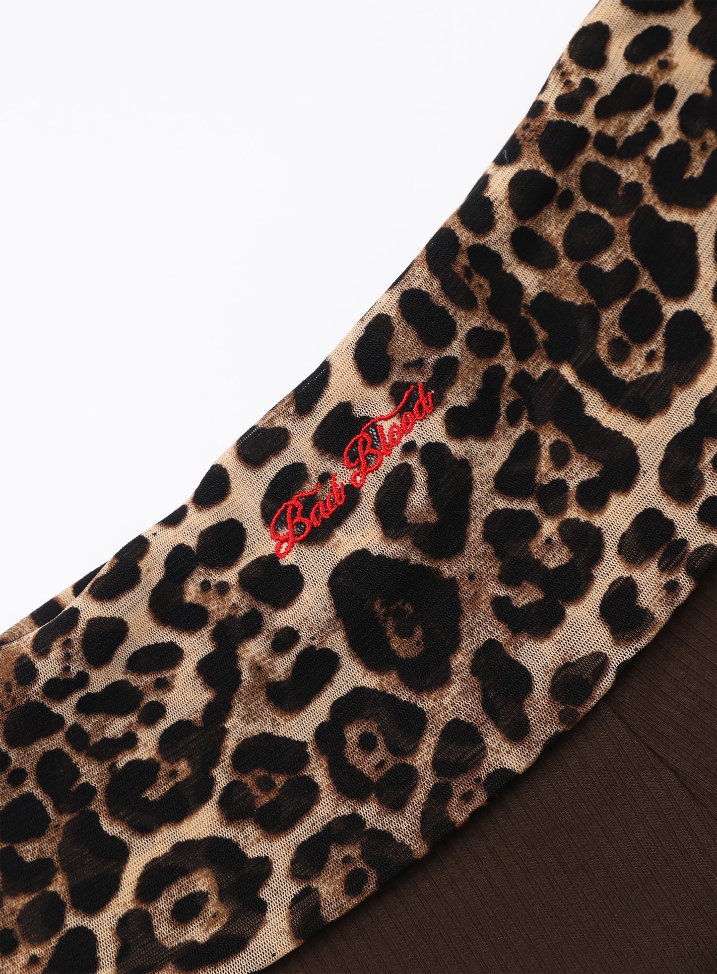 [w-srt24-066] 折叠平角短裤 - 豹纹