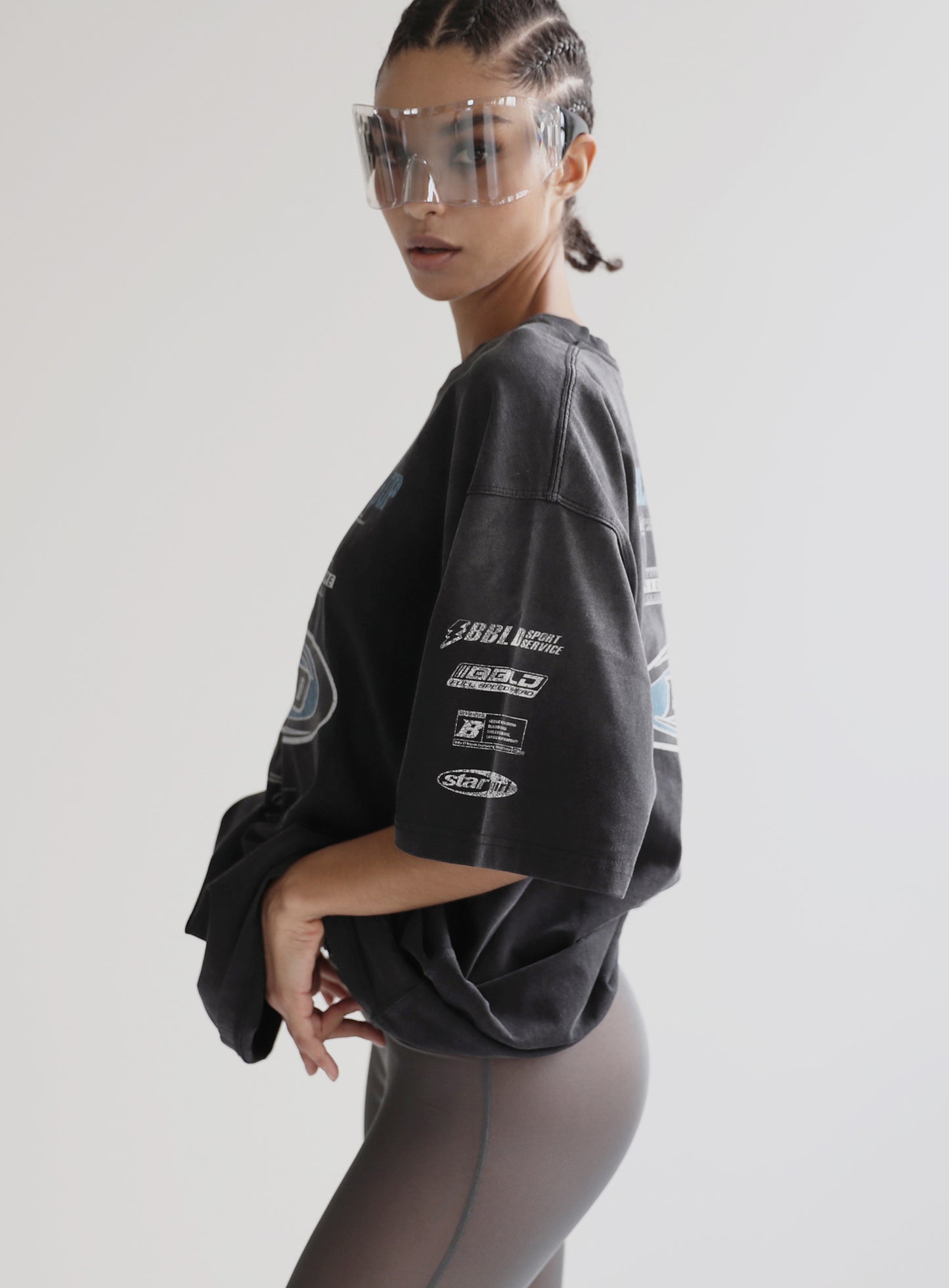 [w-tee24-036] F2 旧效果 T 恤 - 黑色/蓝色