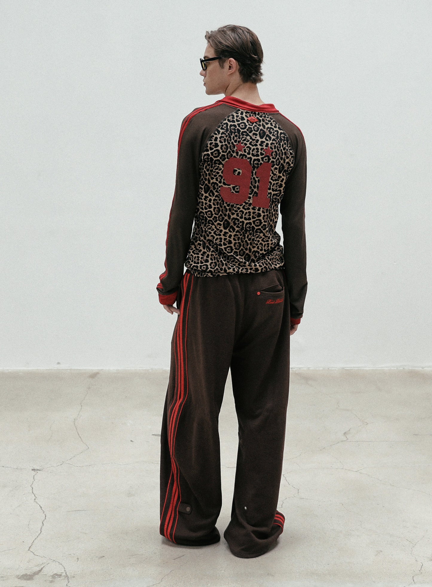 [w-tee24-078] Nadja 双面针织上衣 - 豹纹/黑色