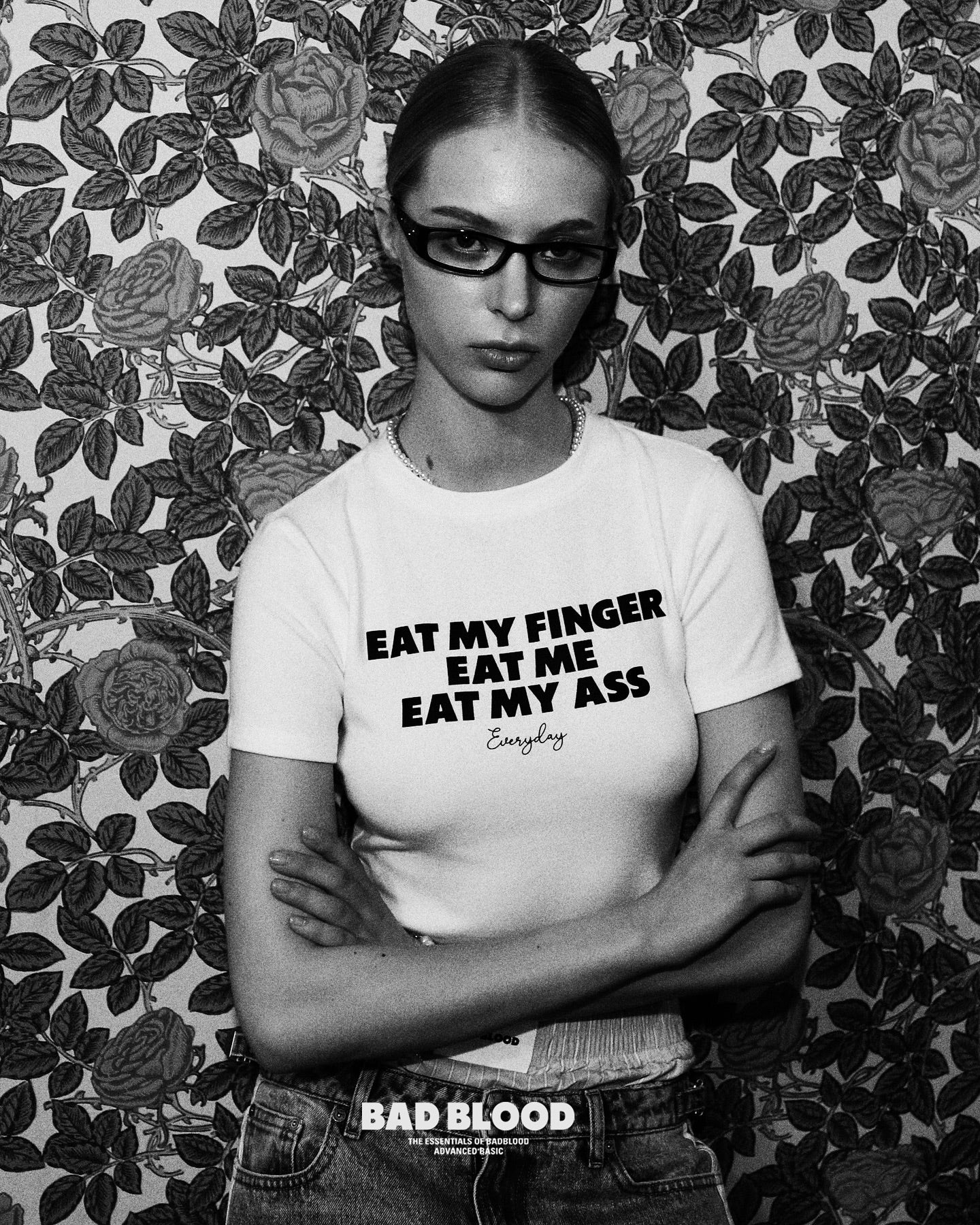 [w-tee24-055] Eat Me 修身 T 恤 - 白色