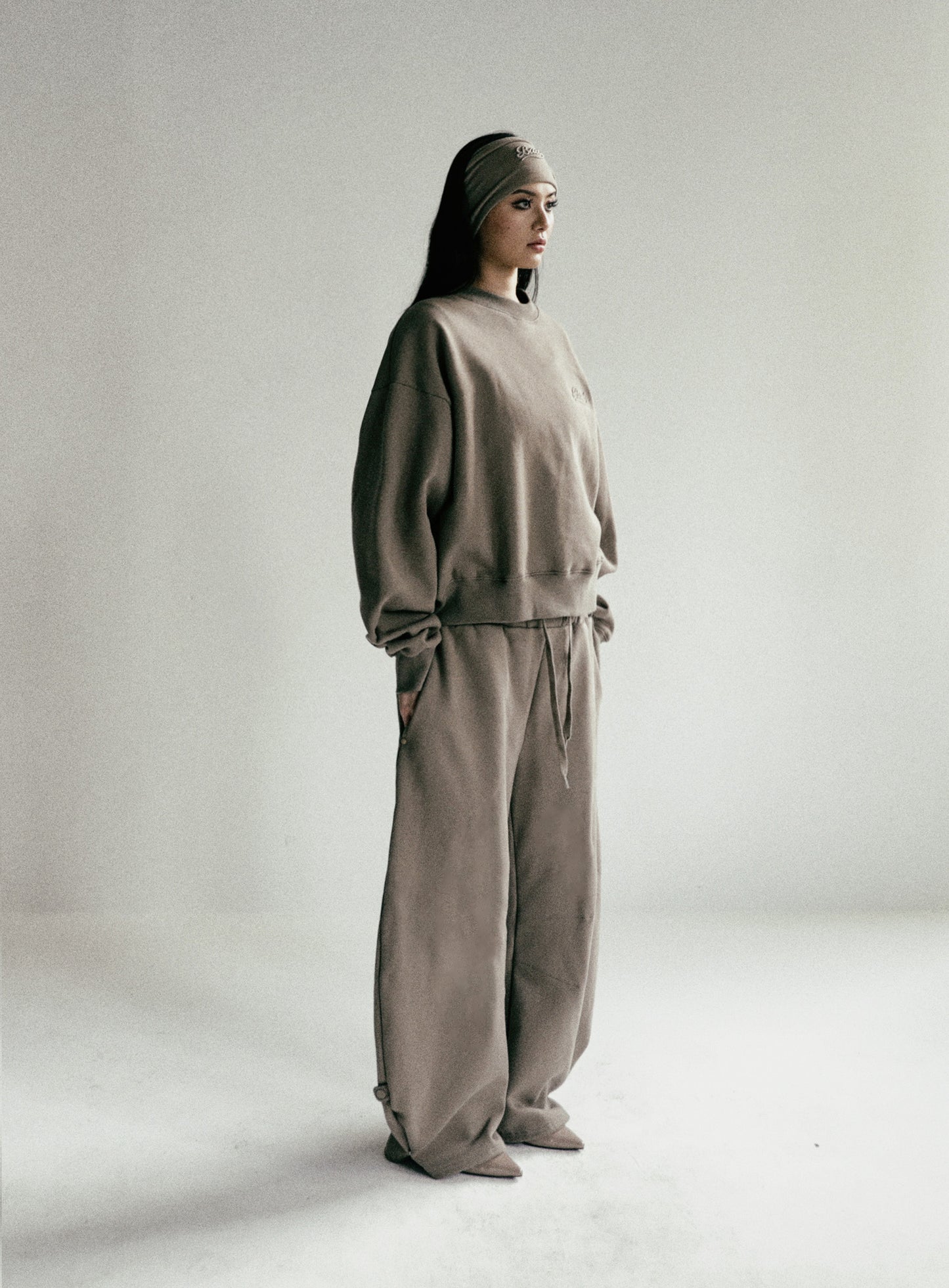 [w-sweatshirt24-006] Beyond 柔软抓绒运动衫 - 烟草色