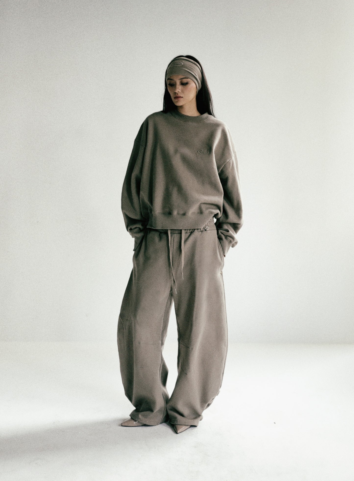 [w-sweatshirt24-006] Beyond 柔软抓绒运动衫 - 烟草色